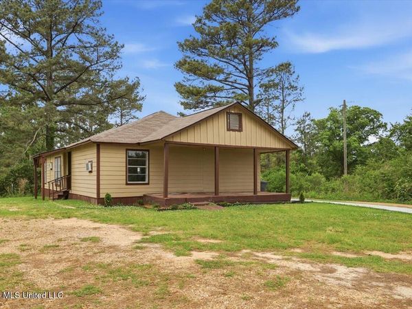 668 Rose Hill Road, Mendenhall, MS 39114