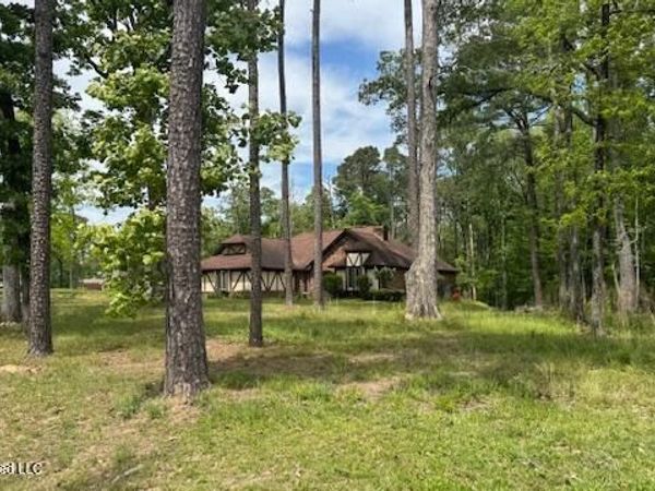 116 Meadowview Drive, Brandon, MS 39047