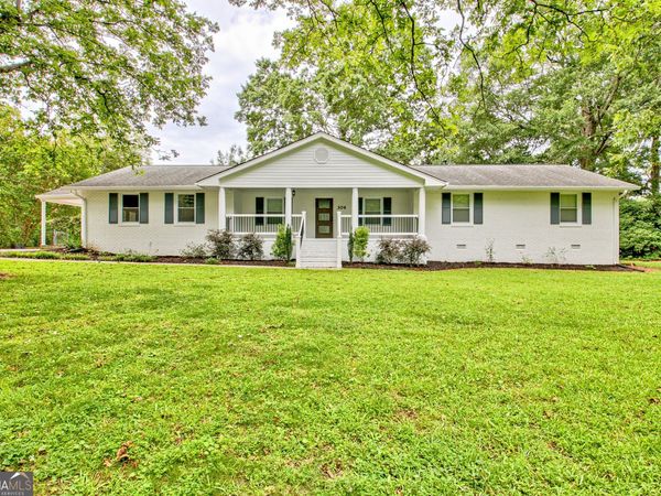 306 Tyrone Road, Fayetteville, GA 30214