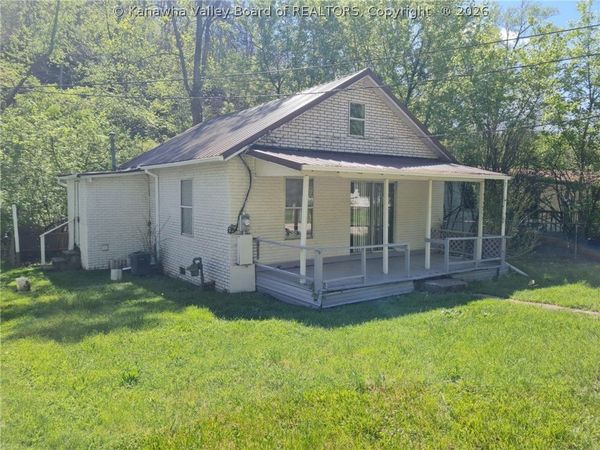 94 Whittington Road, Charleston, WV 25312