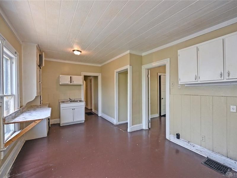 73 Pointview Avenue, Dayton, OH 45405 Photo 9