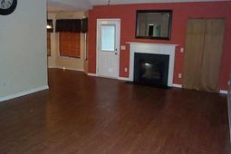 213 Greemount Circle  photo 4