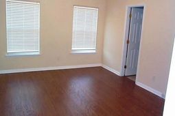 213 Greemount Circle  photo 4