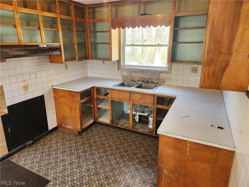 3257 Hillcrest Drive , Norton, OH 44203 Photo 7