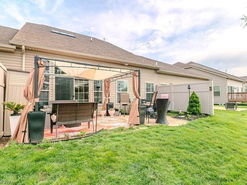 324 Lakewick Lane, Willowick, OH 44095 Photo 32