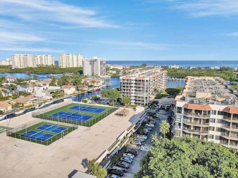 859 Jeffery Street, Unit 506, Boca Raton, FL 33487 Photo
