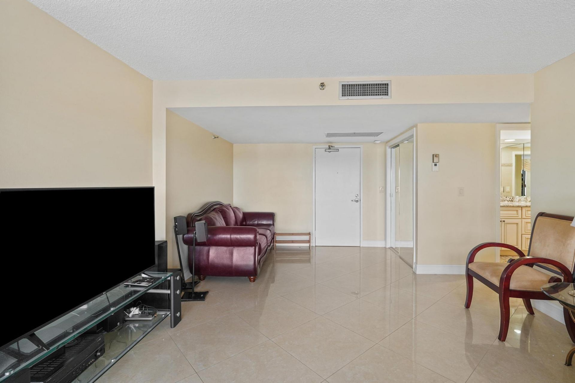 859 Jeffery Street, Unit 506, Boca Raton, FL 33487 Photo