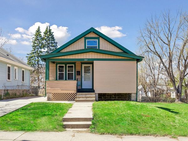 1087 Western Avenue N, Saint Paul, MN 55117