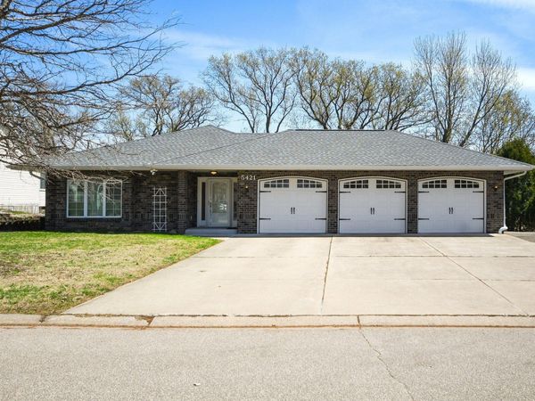 5421 Ojibway Avenue N, Stillwater, MN 55082