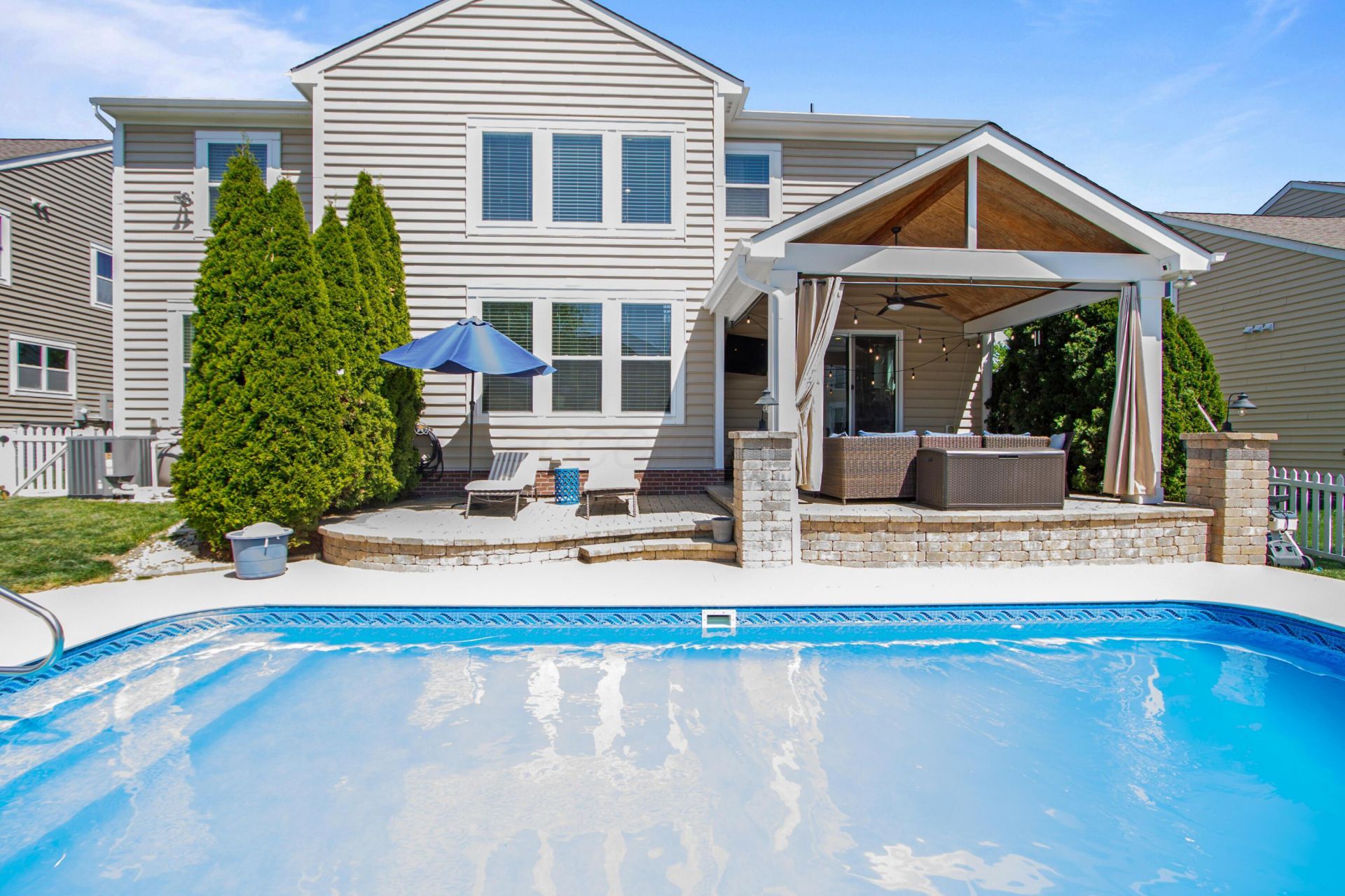 1331 Ironwood Drive, Grove City, OH 43123 Main Photo