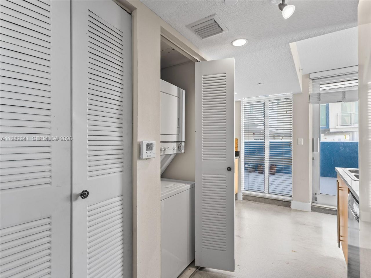 7600 Collins Ave , Unit 412, Miami Beach, FL 33141 Photo