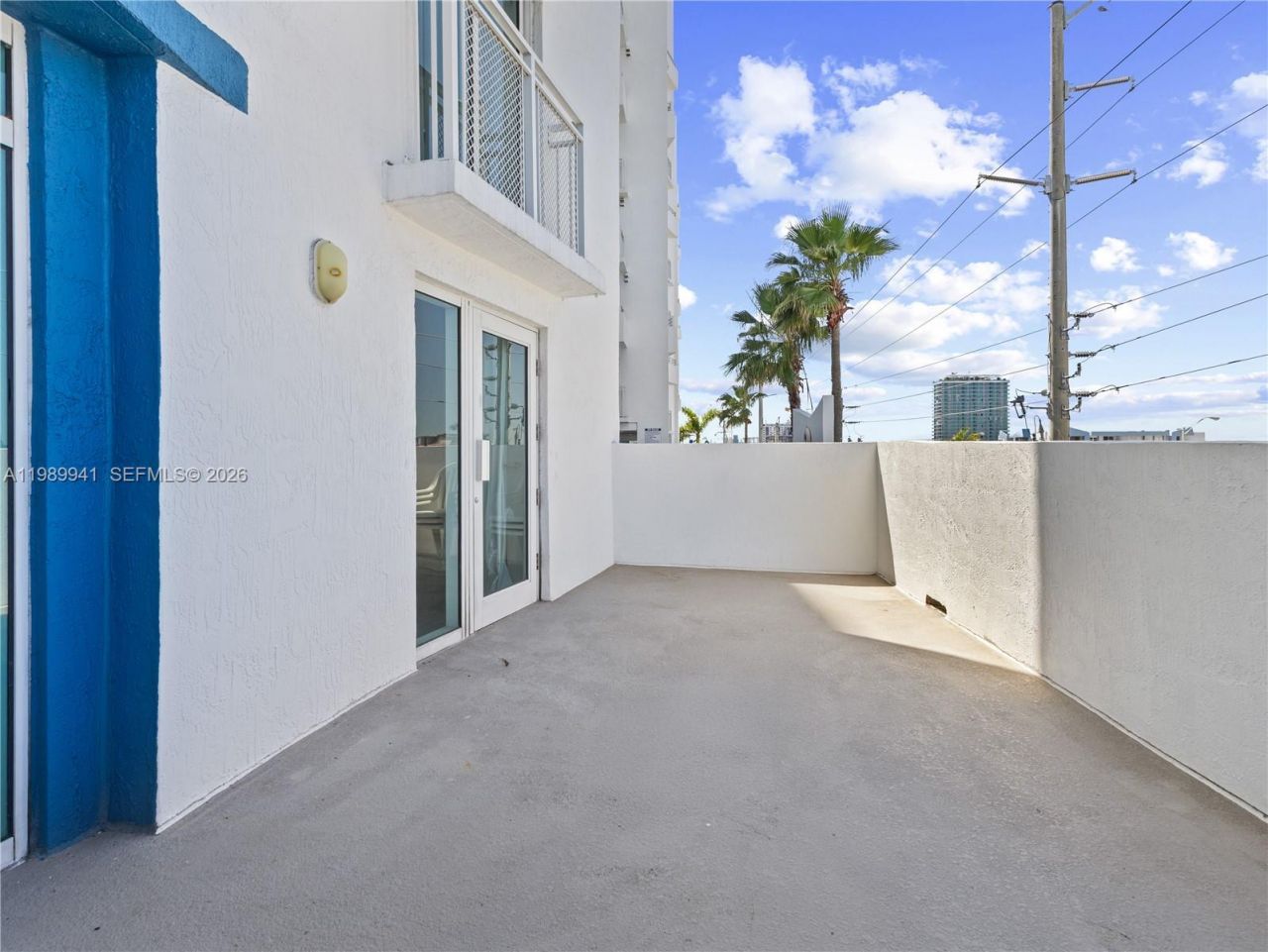 7600 Collins Ave , Unit 412, Miami Beach, FL 33141 Photo