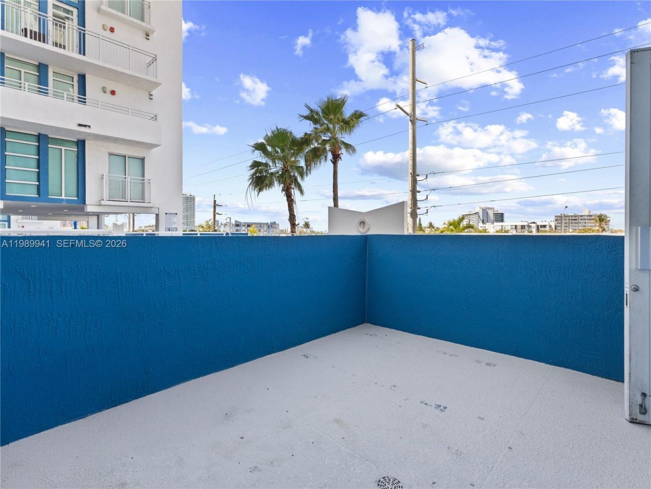 7600 Collins Ave , Unit 412, Miami Beach, FL 33141 Photo
