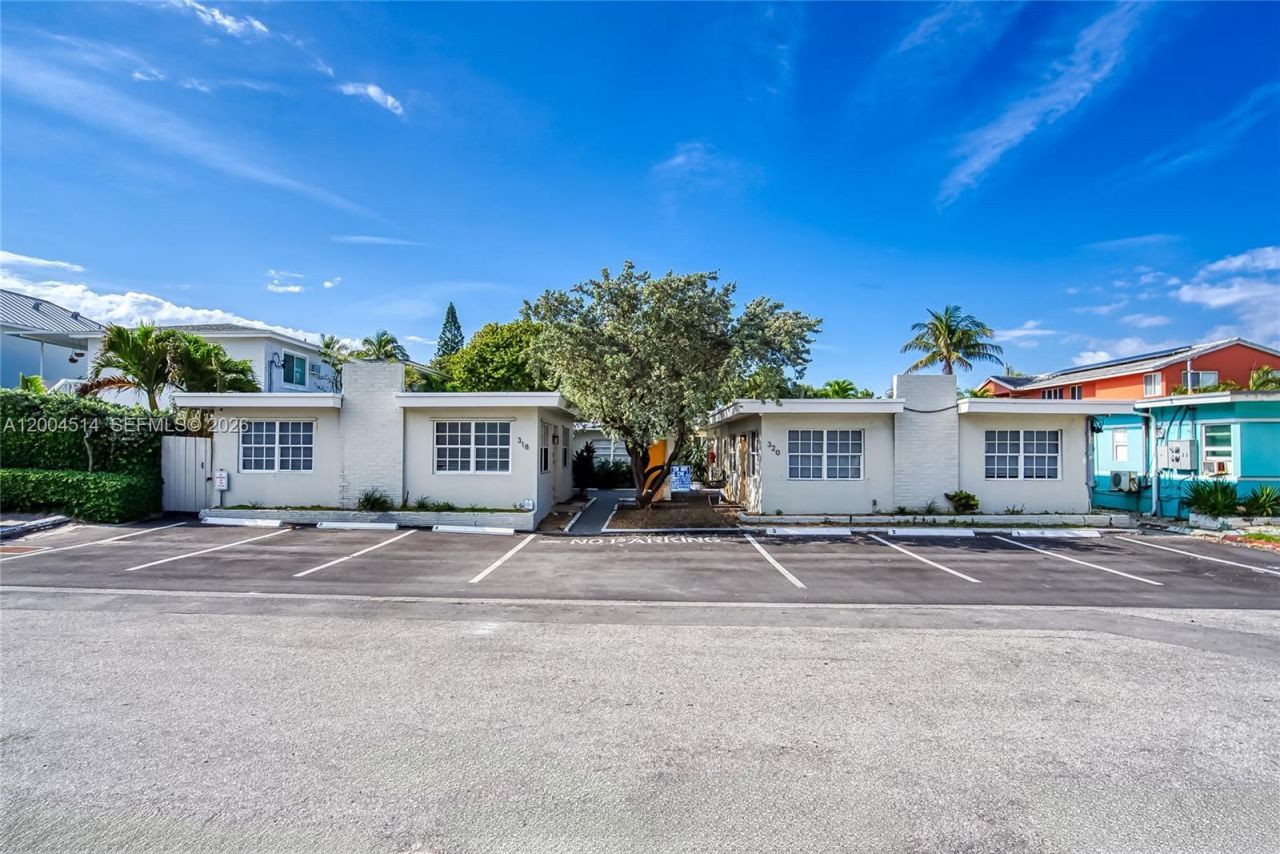 318 Walnut St, Hollywood, FL 33019 Photo