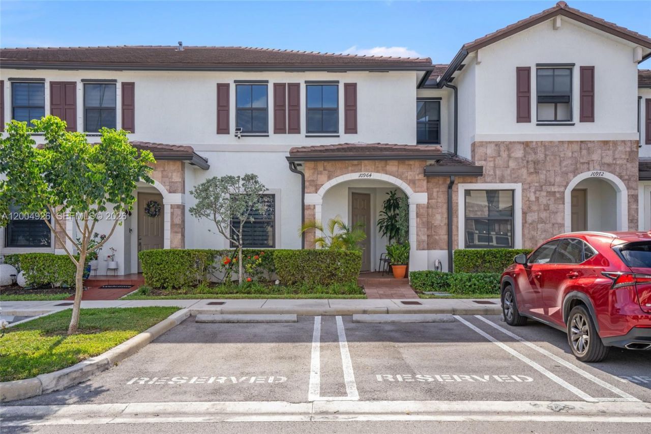 10964 W 32nd Ln, Hialeah, FL 33018 Photo