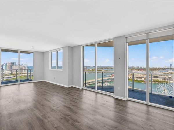 244 Biscayne Blvd, Unit 3702, Miami, FL 33132