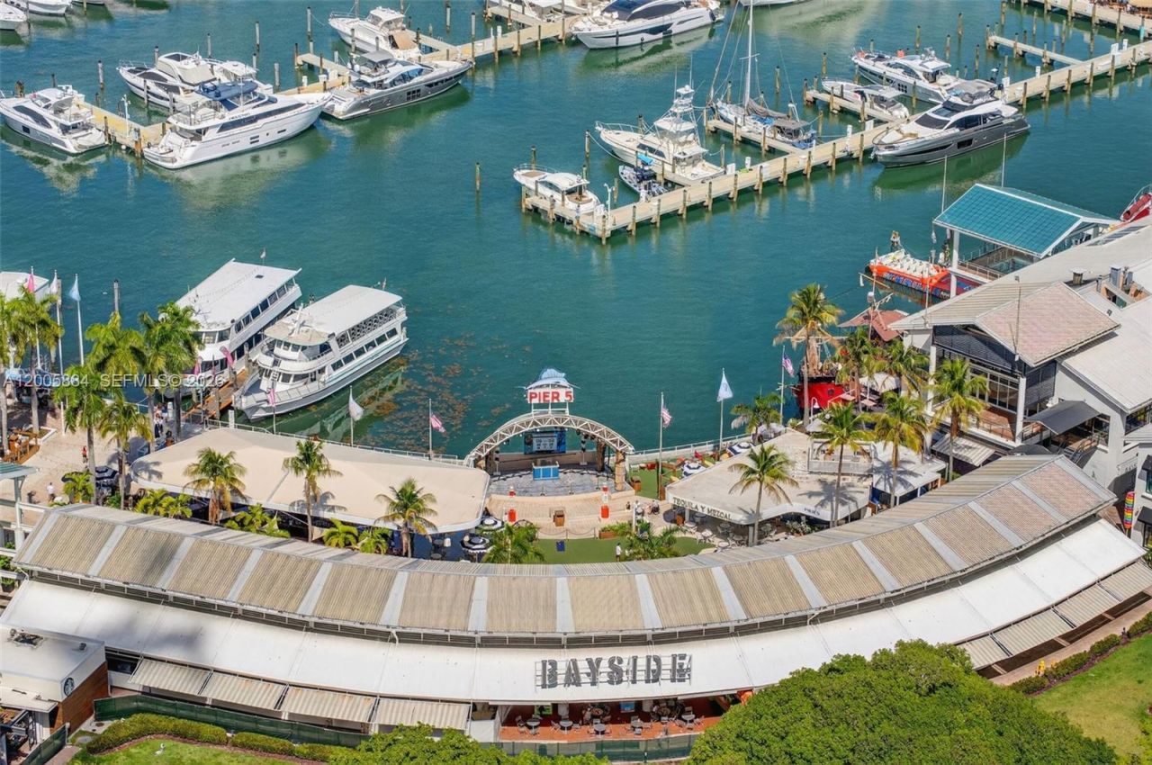 244 Biscayne Blvd, Unit 3702, Miami, FL 33132 Photo