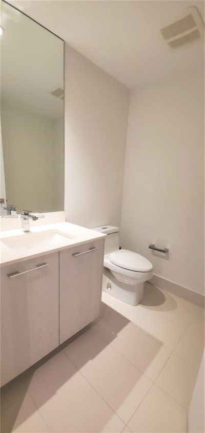 55 SW 9th St, Unit 3610, Miami, FL 33130 Photo