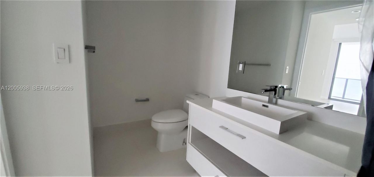 55 SW 9th St, Unit 3610, Miami, FL 33130 Photo