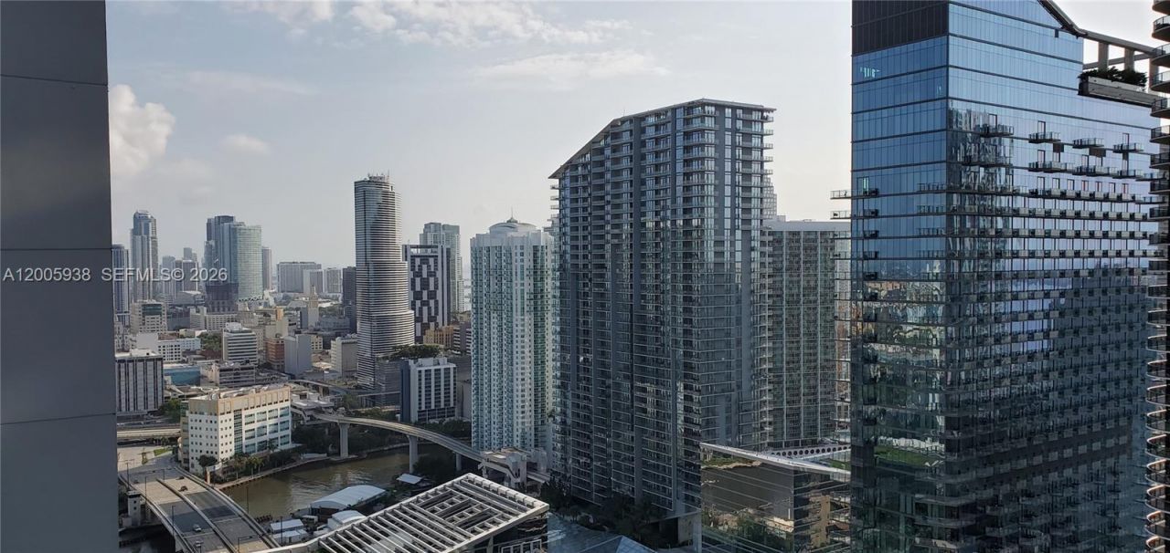 55 SW 9th St, Unit 3610, Miami, FL 33130 Photo