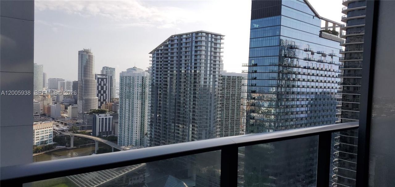 55 SW 9th St, Unit 3610, Miami, FL 33130 Photo