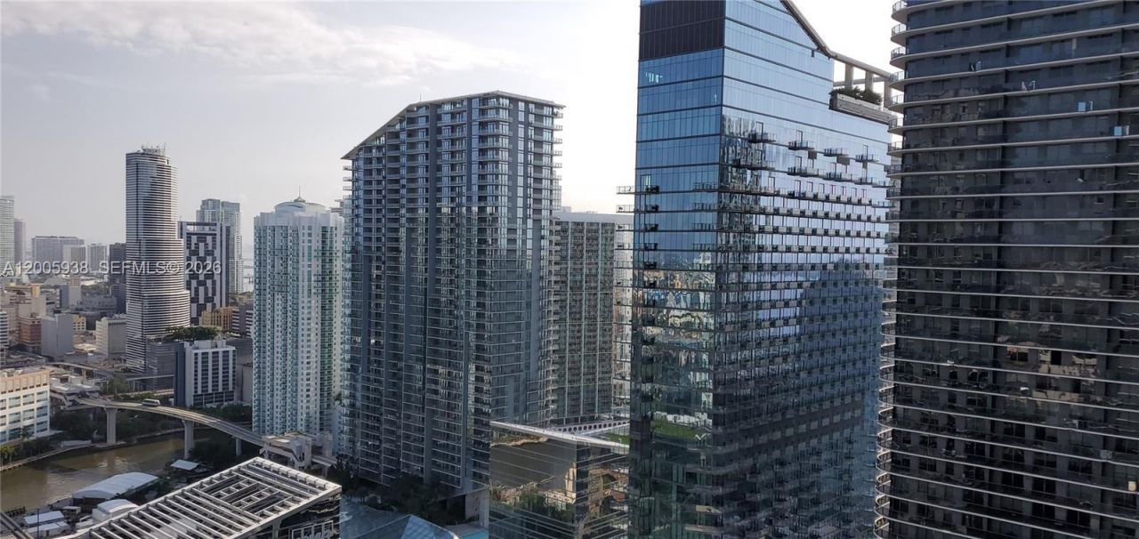 55 SW 9th St, Unit 3610, Miami, FL 33130 Photo
