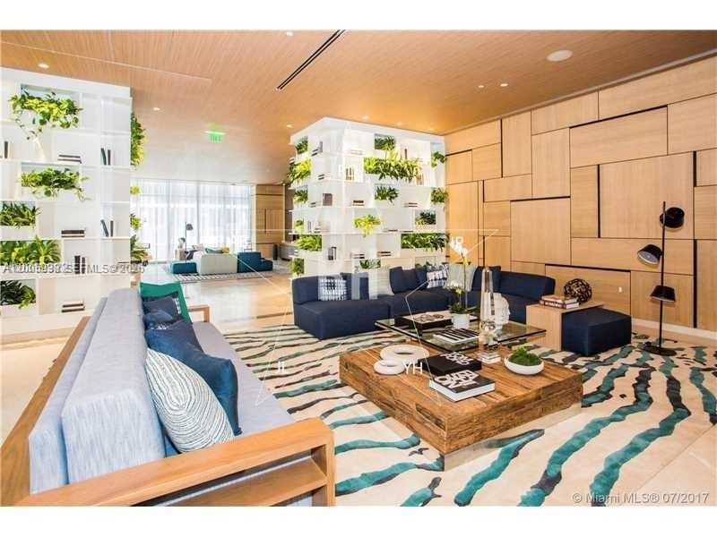 55 SW 9th St, Unit 3610, Miami, FL 33130 Photo