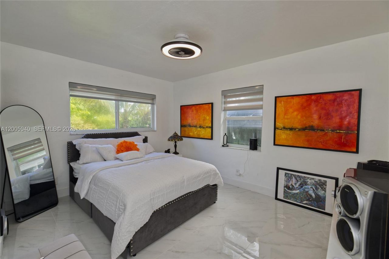 795 NE 146th St, North Miami, FL 33161 Photo