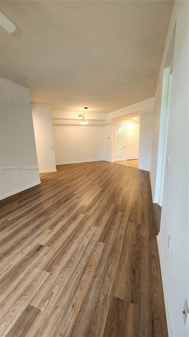 3600 Oaks Clubhouse Dr, Unit 206, Pompano Beach, FL 33069 Photo