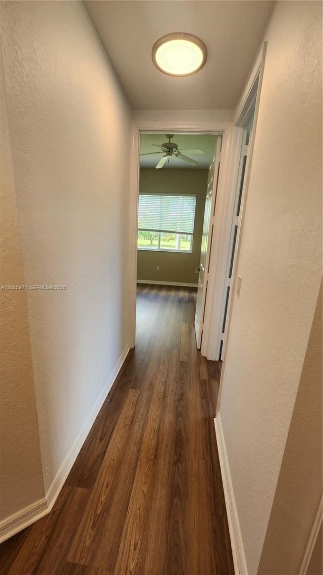 3600 Oaks Clubhouse Dr, Unit 206, Pompano Beach, FL 33069 Photo