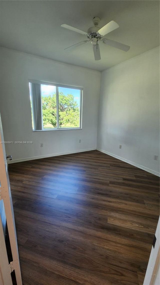 3600 Oaks Clubhouse Dr, Unit 206, Pompano Beach, FL 33069 Photo
