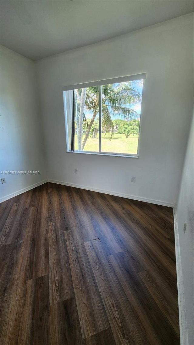 3600 Oaks Clubhouse Dr, Unit 206, Pompano Beach, FL 33069 Photo