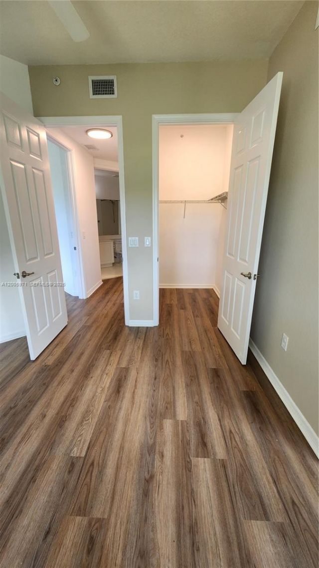 3600 Oaks Clubhouse Dr, Unit 206, Pompano Beach, FL 33069 Photo