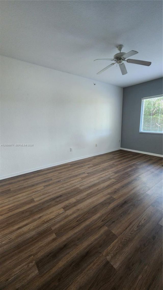 3600 Oaks Clubhouse Dr, Unit 206, Pompano Beach, FL 33069 Photo