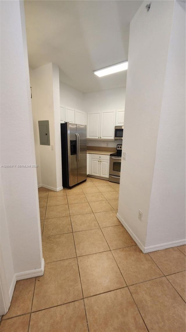 3600 Oaks Clubhouse Dr, Unit 206, Pompano Beach, FL 33069 Photo