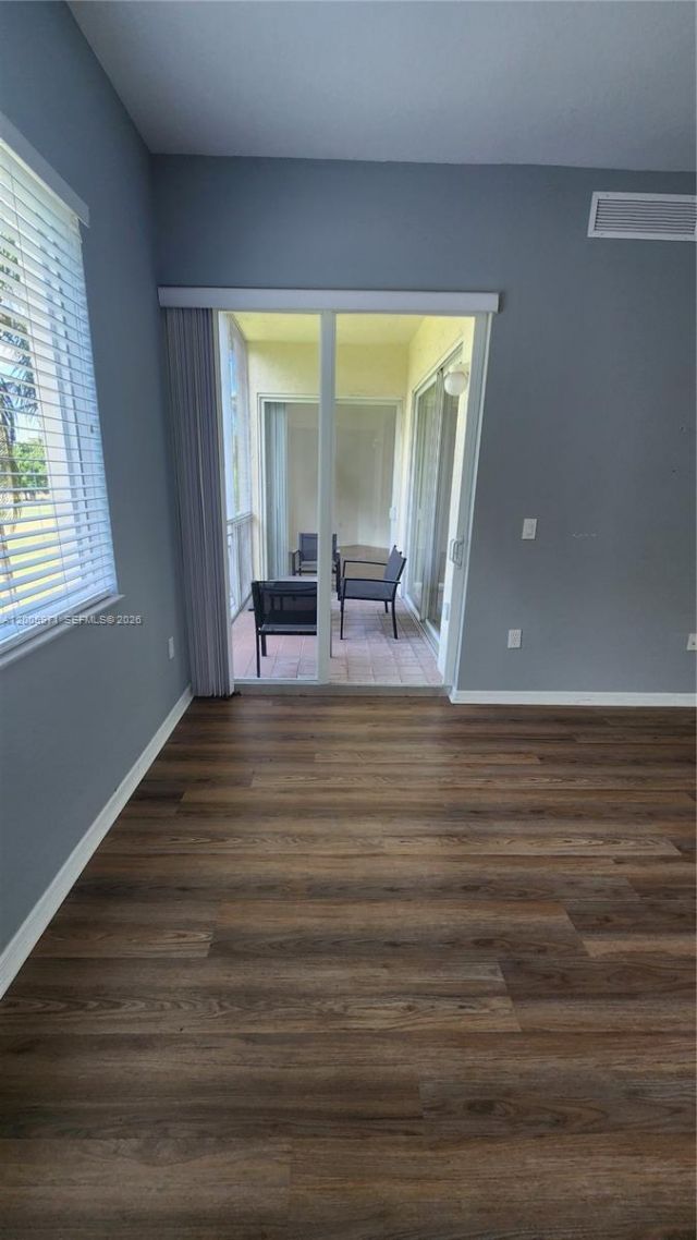 3600 Oaks Clubhouse Dr, Unit 206, Pompano Beach, FL 33069 Photo