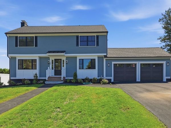 105 Stafford Road, Lowell, MA 01852