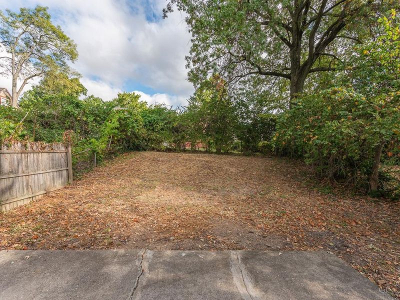 1914 Ashrook Drive, Cincinnati, OH 45238 Photo 16