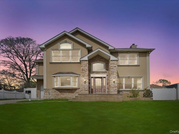 46 Scott Street , Massapequa Park, NY 11762