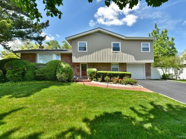 10 Orange Drive , Jericho, NY 11753