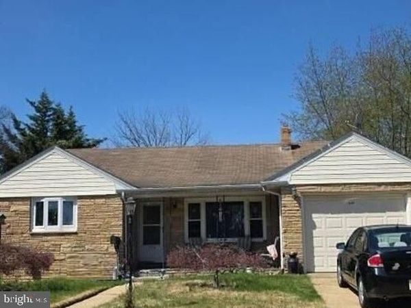 774 CHARLES STREET, BURLINGTON, NJ 08016