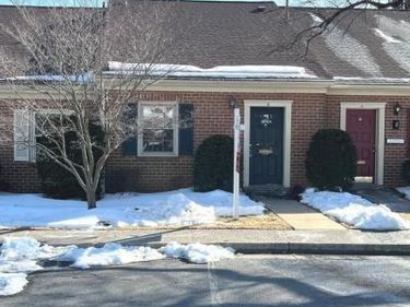 823 B S KING STREET, LEESBURG, VA 20175