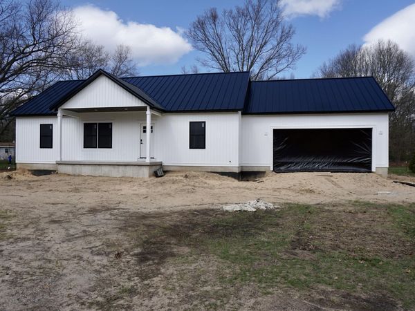 2336 Macarthur Road, Muskegon, MI 49442