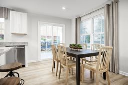 893 Alaska Dr photo 4