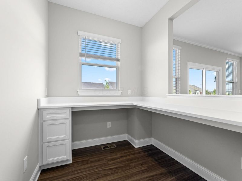 324 W Wind Road , Delaware, OH 43015 Photo 8