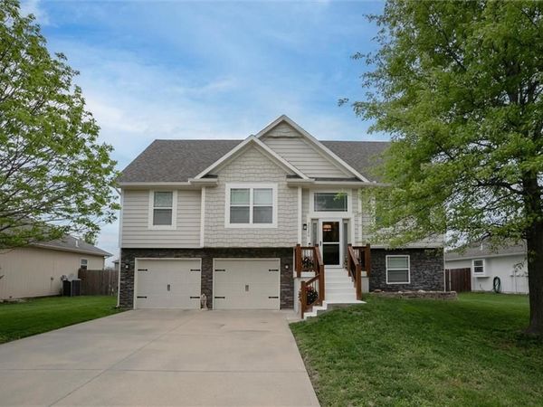 30200 W 185th Street, Gardner, KS 66030