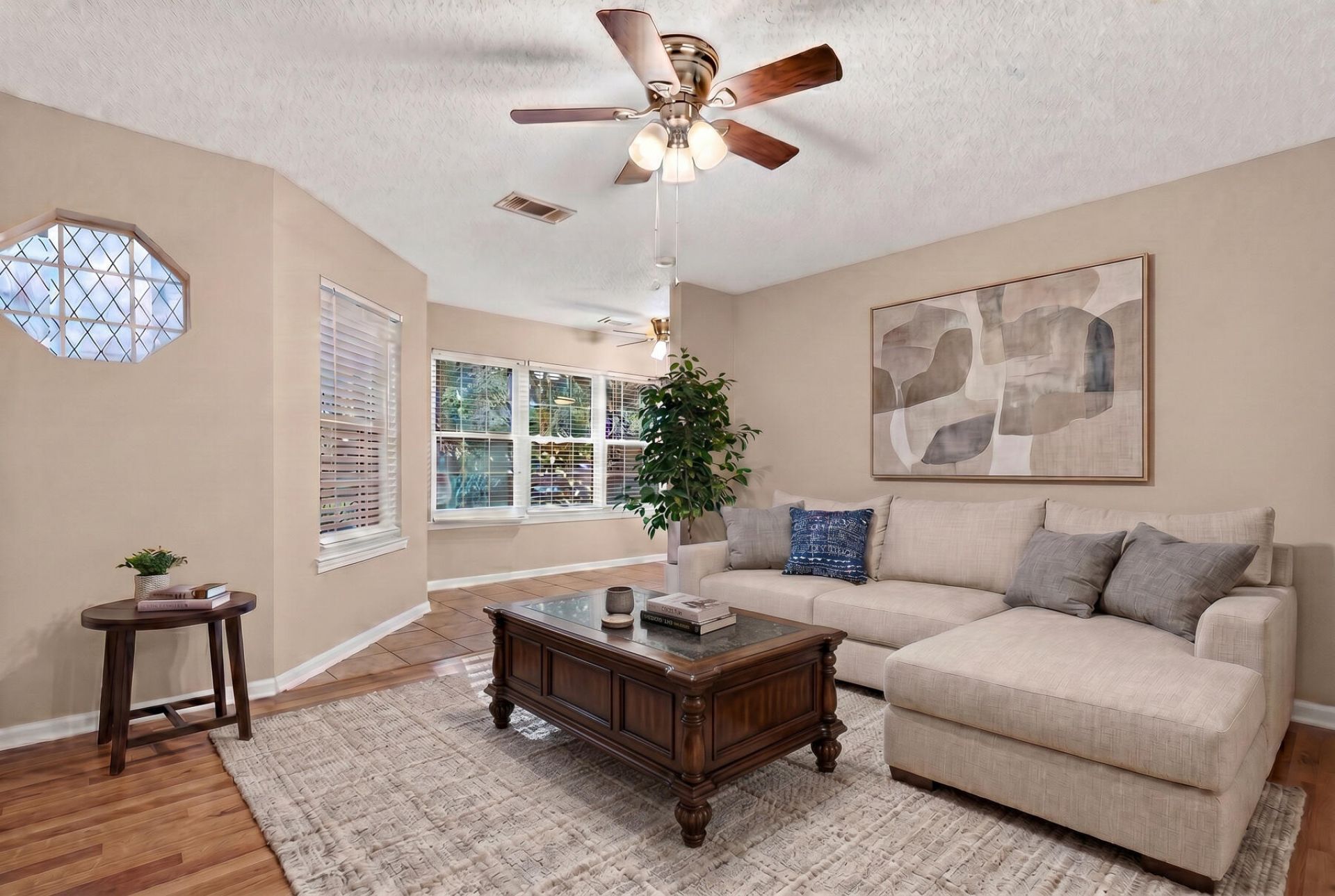 188 Midland Parkway Photo 15