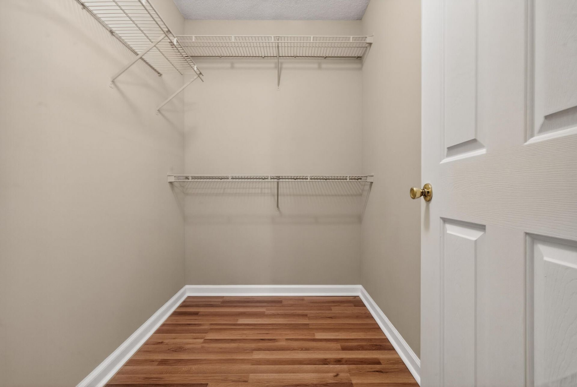 188 Midland Parkway Photo 29