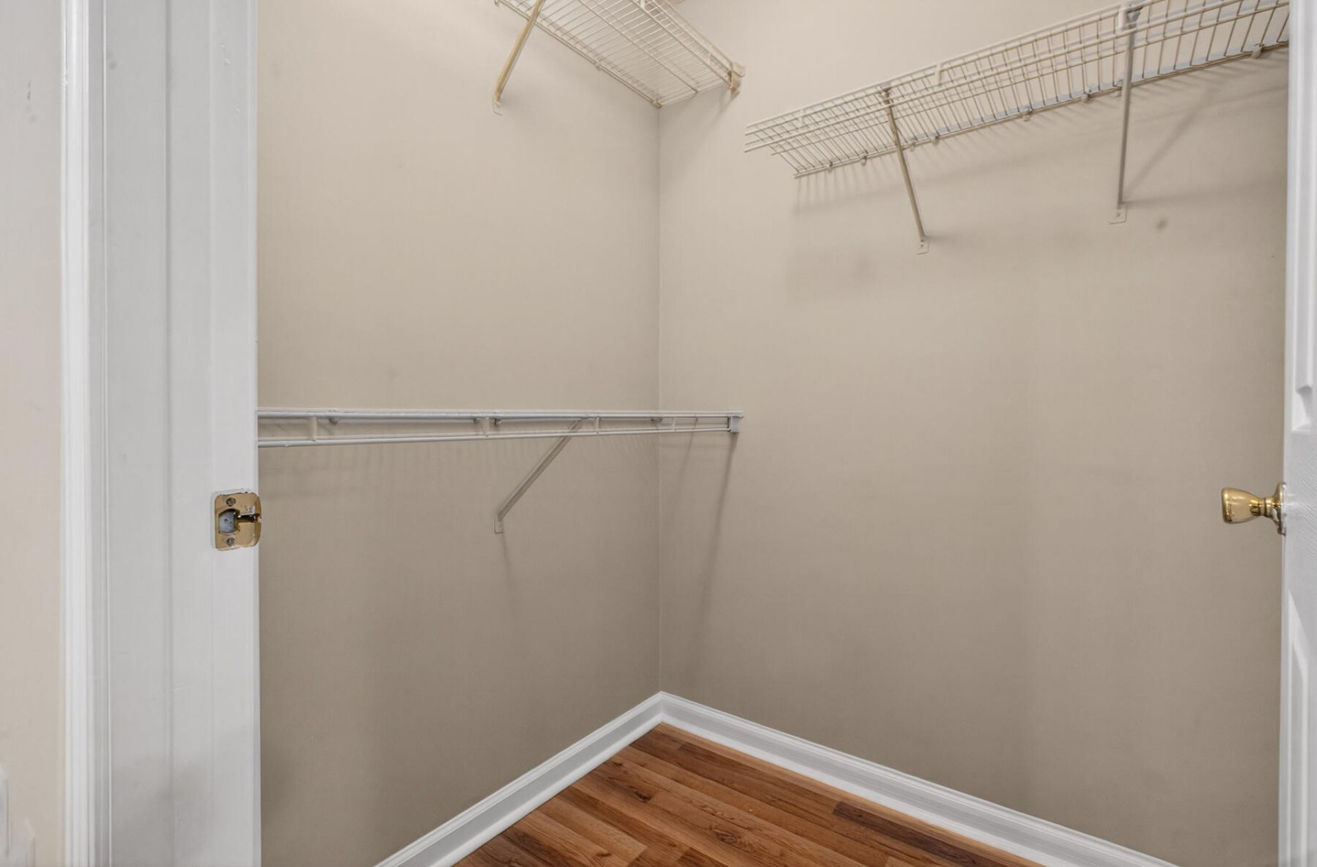 188 Midland Parkway Photo 32