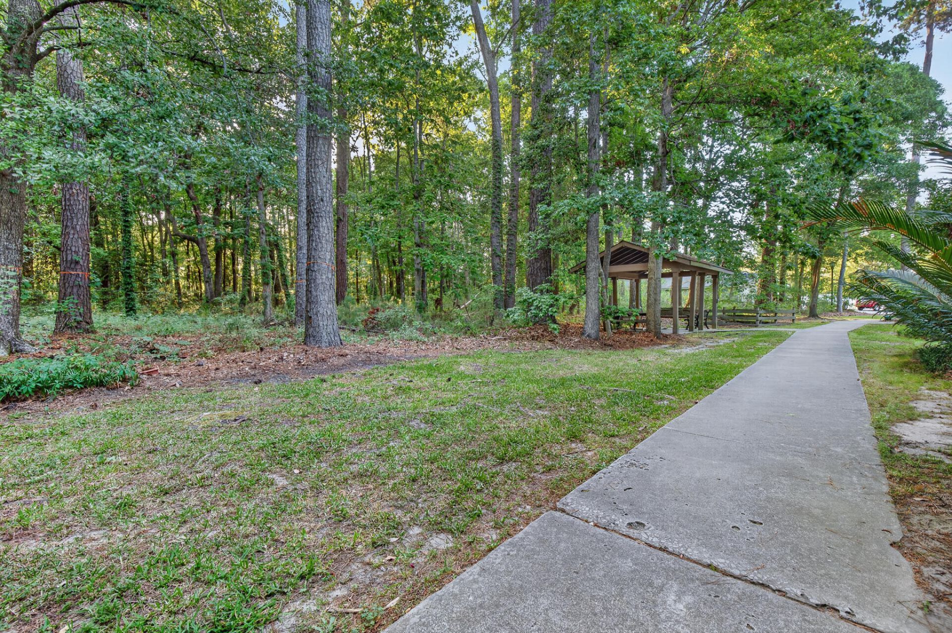 188 Midland Parkway Photo 51